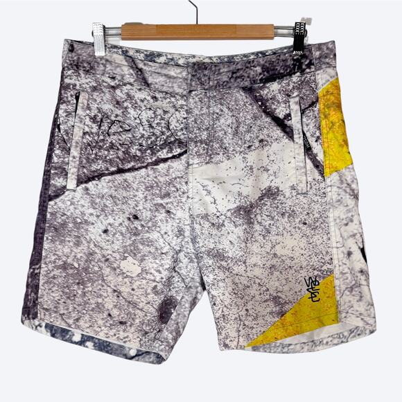 Wesc Other - WESC We Are The Superlative Conspiracy Aaron Board‎ Shorts Mens M Skater Sk8 7"